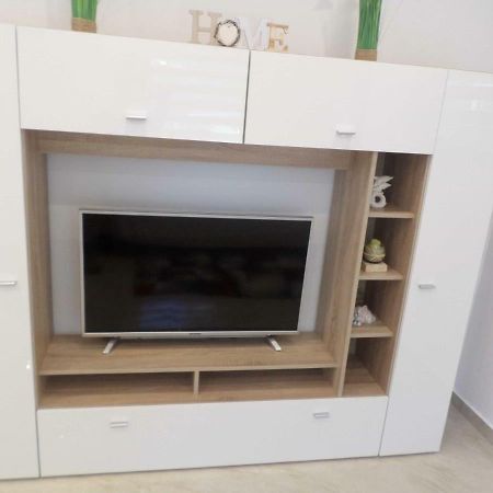 1 Zi. Apartment Naehe Flughafen/Messe Stuttgart 24H Waldenbuch Eksteriør billede