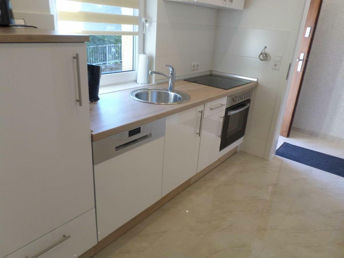 1 Zi. Apartment Naehe Flughafen/Messe Stuttgart 24H Waldenbuch Eksteriør billede